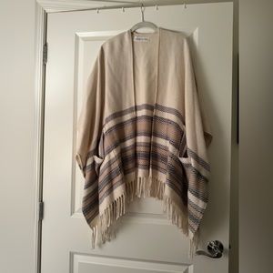 Women’s Abercrombie & Fitch poncho sweater